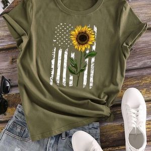 sunflower & flag print tee